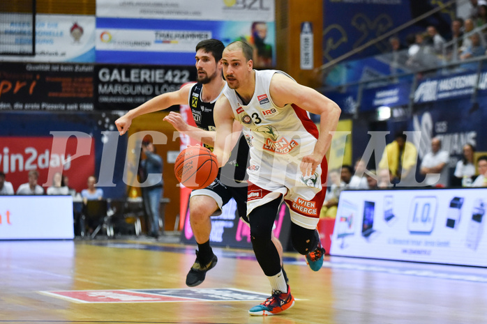 Win2Day Basketball Superliga 2022/23, Playoff,
Finale Spiel 1, Swans Gmunden vs BC Vienna,