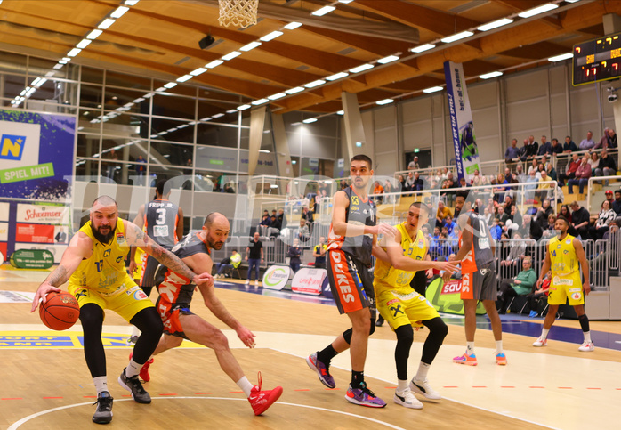 Basketball Superliga 2022/23, 6.Plazierungsrunde SKN St.Pölten vs. Klosterneuburg Dukes


