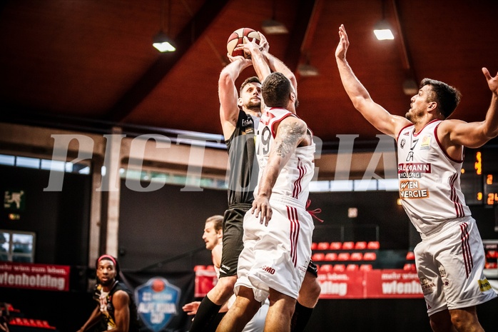 Basketball, ABL 2017/18, Playoff VF Spiel 2, BC Vienna, WBC Wels, Davor Lamesic (7)