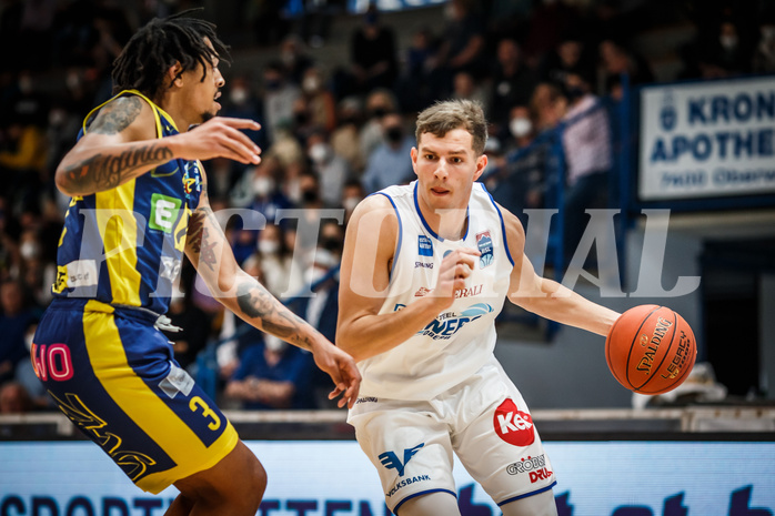 Basketball, bet-at-home Basketball Superliga 2021/22, Platzierungsrunde Spiel 8, Oberwart Gunners, UBSC Graz, Edi Patekar (9)