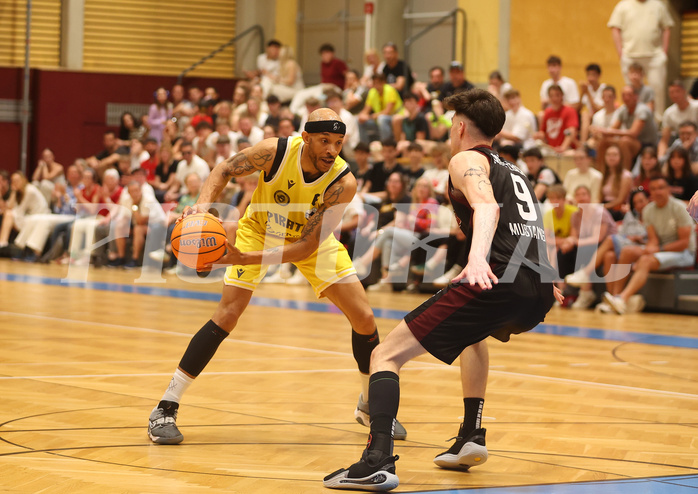 Basketball Zweite Liga 2024/25, Playoffs, Finale Spiel 2 Wörthersee Piraten vs. Mistelbach Mustangs
Basketball Zweite Liga 2024/25, Playoffs, Finale Spiel 2 Wörthersee Piraten vs. Mistelbach Mustangs