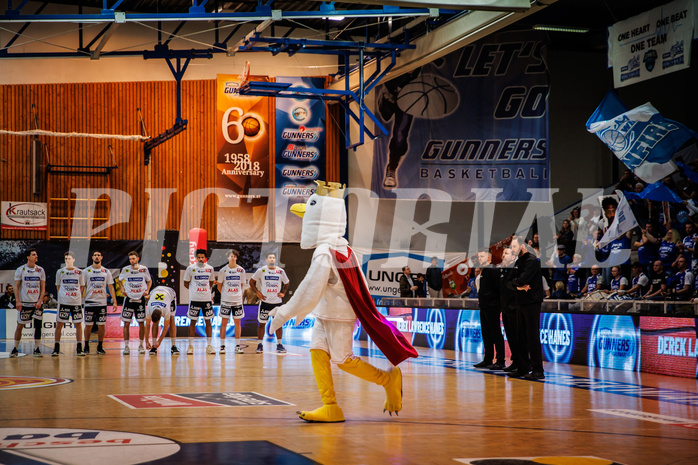 Basketball, Basketball Austria Cup 2022/23, Halbfinale 1, Oberwart Gunners, Gmunden Swans, #mascot