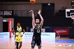 07.04.2024, Graz, Raiffeisen Sportpark Graz, Basketball Superliga 2023/24, Platzierungsrunde, Runde 9, UBSC Raiffeisen Graz - Raiffeisen Flyers Wels 