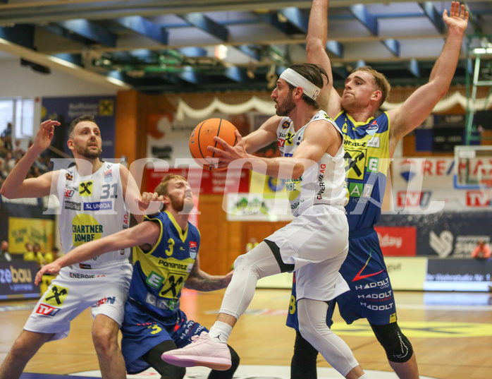 Basketball Superliga 2024/25, Playoffs, Viertelfinale Spiel 1 Gmunden Swans vs. UBSC Graz


