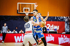 Basketball, Win2Day Superliga 2023/24, Grunddurchgang 13.Runde, Vienna Timberwolves, SKN St. Pölten, Dimitrije Vukicevic (33)