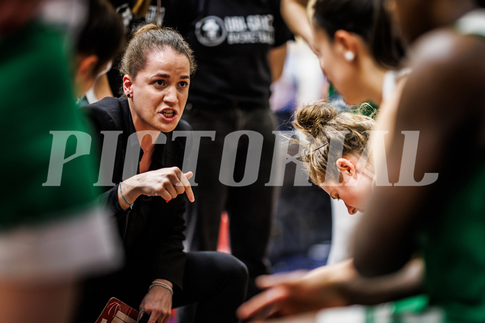 Basketball, Win2Day Basketball Damen Superliga 2023/24, Playoff, Finale Spiel 3, SKN St. Pölten, UBI Graz, Tanja Kuzmanovic (Head Coach)