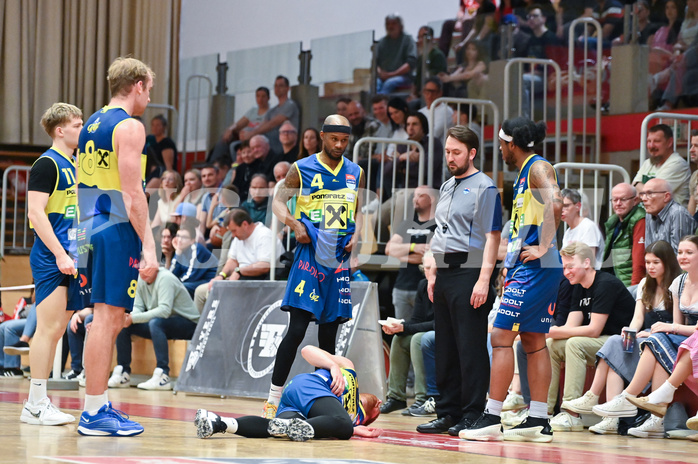 Basketball, Superliga 2024/25, 9. Plazierungsrunde, Flyers Wels vs. UBSC Graz,

