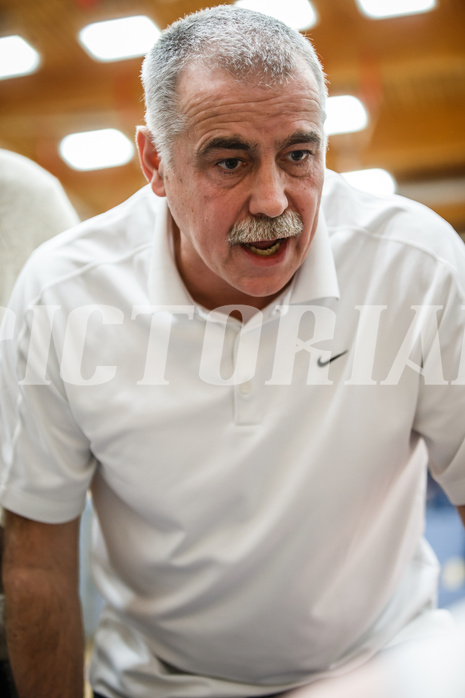 Basketball, Basketball Zweite Liga, Grunddurchgang 22.Runde, Basket Flames, KOS Celovec, Franz Zderadicka (Coach)