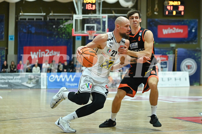 Basketball, Superliga 2023/24, Grunddurchgang 15. Runde, Flyers Wels vs. Fürstenfeld Panthers,
