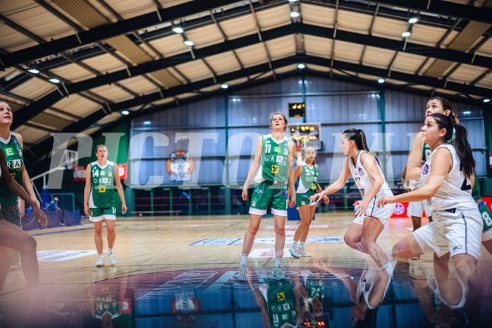 Basketball Basketball Damen Superliga 2021/22, Grunddurchgang 2.Runde Vienna D.C. Timberwolves vs. UBI Graz
