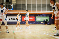 Basketball, Win2Day Basketball Damen Superliga 2023/24, Grunddurchgang 14.Runde, Vienna Timberwolves, SKN St. Pölten, Elisa Khamis (1), Lara Binder (9)