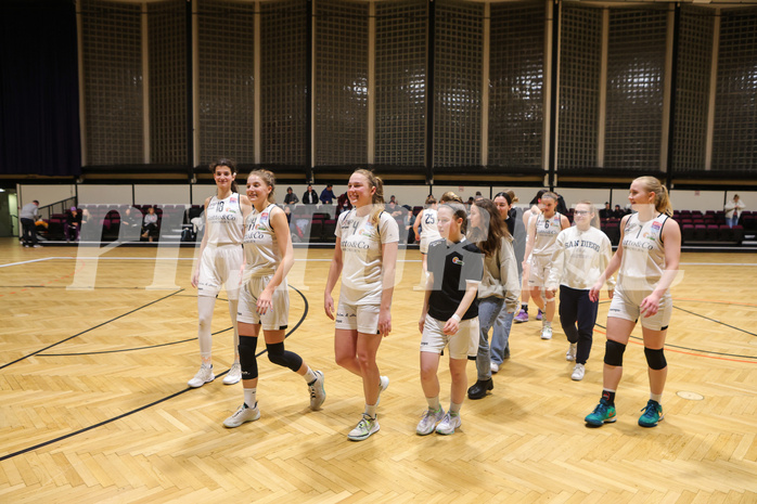 Basketball Damen Superliga 2023/24, Grunddurchgang 8.Runde Basket Flames vs. SKN St.Pölten


