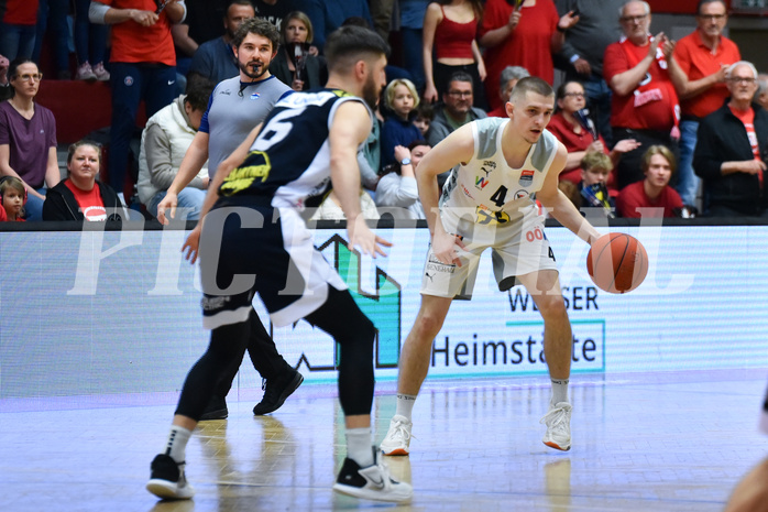 Win2Day Basketball Superliga 2022/23, Playoff,
Semifinale Spiel 4, Flyers Wels vs Swans Gmunden,