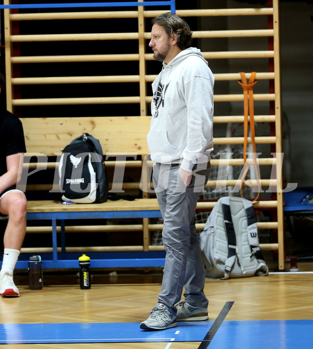 Basketball Basketball