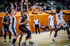 Basketball, Basketball Zweite Liga 2024/25, Grunddurchgang 6.Runde, Vienna Timberwolves, Mistelbach Mustangs, Viktor Vasat (22)