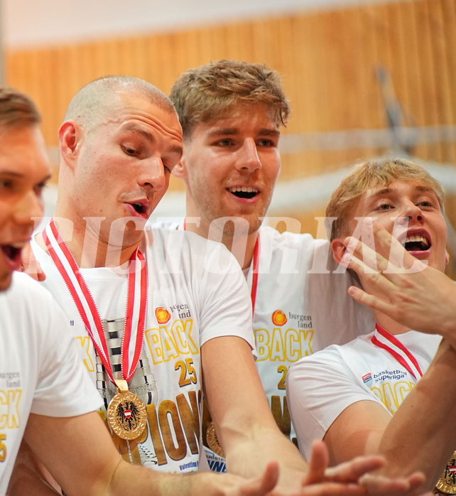 Basketball, Basketball Superliga 2024/25, Playoffs, Finale Spiel 1, Oberwart Gunners vs. BBC Nord Dragonz