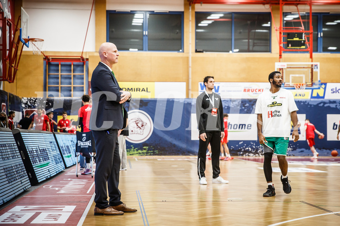 Basketball, bet-at-home Basketball Superliga 2021/22, Grunddurchgang 5.Runde, Traiskirchen Lions, Kapfenberg Bulls, Mike Coffin (Head Coach)
