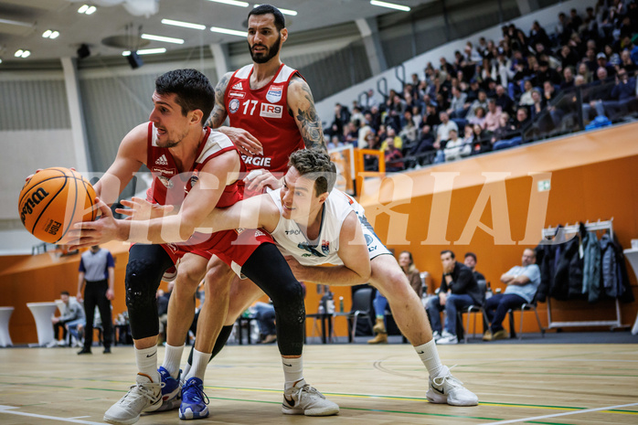 Basketball, Win2Day Superliga 2023/24, Grunddurchgang 17.Runde, Vienna Timberwolves, BC Vienna, Bogic Vujosevic (5), Ivan Siriscevic (17), Philipp D'Angelo (9)