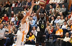 Basketball ABL 2017/18, Playoff VF Spiel 1 BK Dukes vs. Flyers Wels