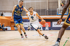 Basketball, Win2Day Superliga 2022/23, 6. Qualifikationsrunde, Vienna Timberwolves, UBSC Graz, Tanner Giddings (15), Moritz Lanegger (21)