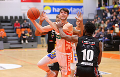 Basketball Superliga 2022/23, 8.Plazierungsrunde Klosterneuburg Dukes vs. Flyers Wels


