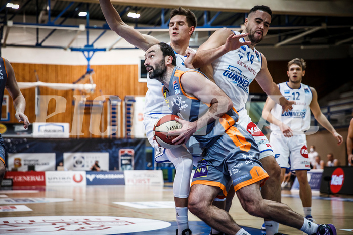 Basketball, bet-at-home Basketball Superliga 2020/21, Grunddurchgang, 8. Runde, Oberwart Gunners, Klosterneuburg Dukes, Predrag Miletic (8)
