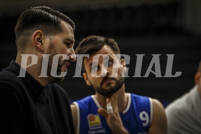 Basketball, ABL 2018/19, Grunddurchgang 36.Runde, UBSC Graz, Oberwart Gunners, Hannes Ochsenhofer (9)Horst Leitner (Coach)