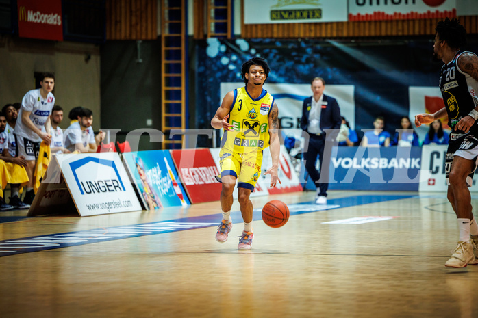 Basketball, Basketball Austria Cup 2022/23, Herren Finale, Gmunden Swans, UBSC Graz, Zachery Deshon Cooks (3)