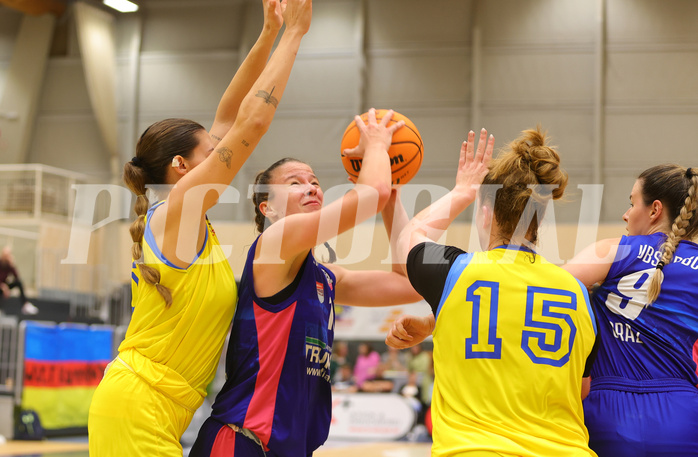 Basketball Damen Superliga 2023/24, Grunddurchgang 1.Runde SKN St. Pölten vs. UBSC-DBBC Graz


