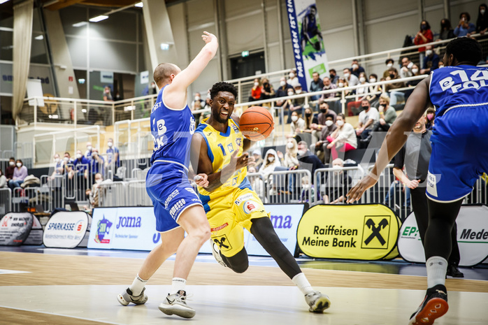 Basketball, bet-at-home Basketball Superliga 2021/22, Grunddurchgang 15.Runde, SKN St. Pölten Basketball, Oberwart Gunners, Kelvin Lewis (1)