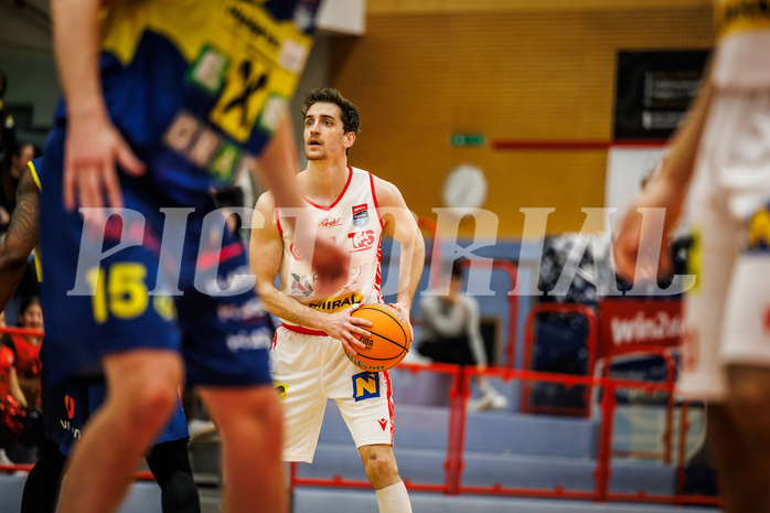 Basketball, win2day Basketball Superliga 2024/25, Grunddurchgang 18.Runde, Traiskirchen Lions, UBSC Graz, Benedikt Güttl (7)