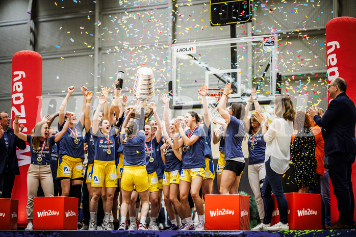 Basketball, Win2Day Basketball Damen Superliga 2023/24, Playoff, Finale Spiel 3, SKN St. Pölten, UBI Graz, 