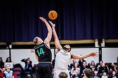 Basketball, Basketball Zweite Liga 2023/24, Grunddurchgang 17.Runde, Basket Flames, Union Deutsch Wagram Alligators, Branislav Balvan (14), Dennis Ugodi (23)