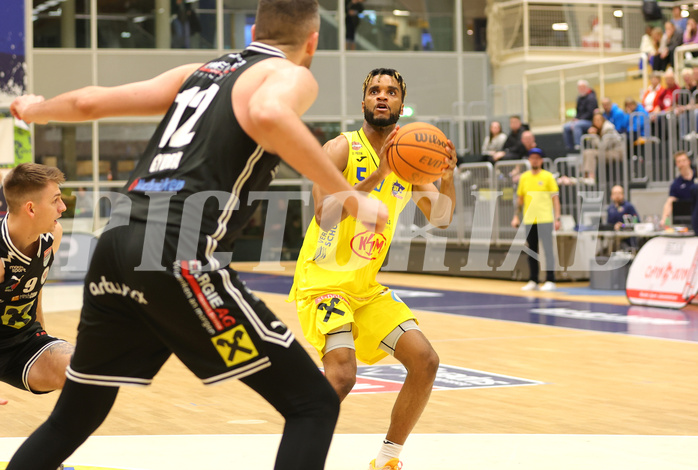 Basketball Superliga 2023/24, 2.Plazierungsrunde SKN St. Pölten vs. Flyers Wels
