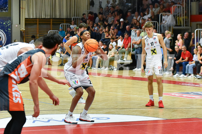 Basketball Superliga 2023/24, Grunddurchgang 1. Runde Flyers Wels vs. Klosterneuburg
Basketball Superliga 2023/24, Grunddurchgang 1. Runde Flyers Wels vs. Klosterneuburg