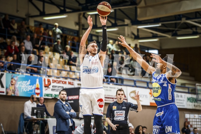 Basketball, ABL 2018/19, Playoff HF Spiel 1, Oberwart Gunners, Gmunden Swans, Hayden Thomas Lescault (11)