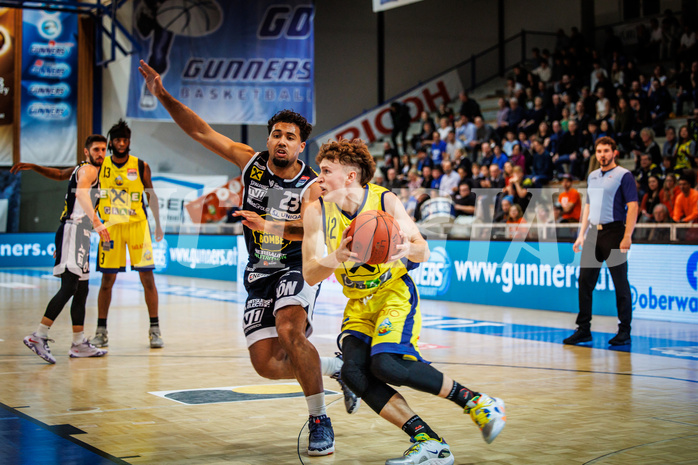Basketball, Basketball Austria Cup 2022/23, Herren Finale, Gmunden Swans, UBSC Graz, Lukas Simoner (12)