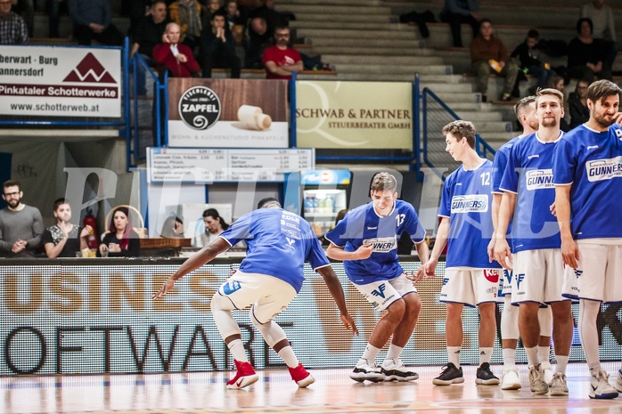 Basketball, ABL 2018/19, Grunddurchgang 11.Runde, Oberwart Gunners, Traiskirchen Lions, Christopher Tawiah (14); Stefan Blazevic (13)