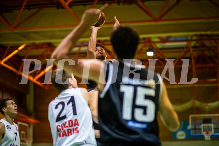 Basketball, Basketball Zweite Liga, Grunddurchgang 1.Runde, COLDA MARIS BBC Nord Dragonz, Swarco Raiders Tirol, Stefan Oberhauser (6)