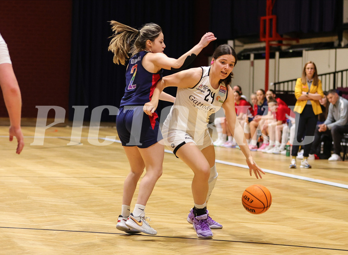 Basketball Damen Superliga 2023/24, Grunddurchgang 8.Runde Basket Flames vs. SKN St.Pölten


