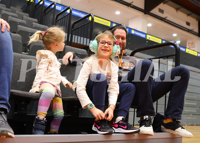 Basketball Damen Supercup 2024/25, 3.Runde Vienna United vs. BK Duchess Klosterneuburg


