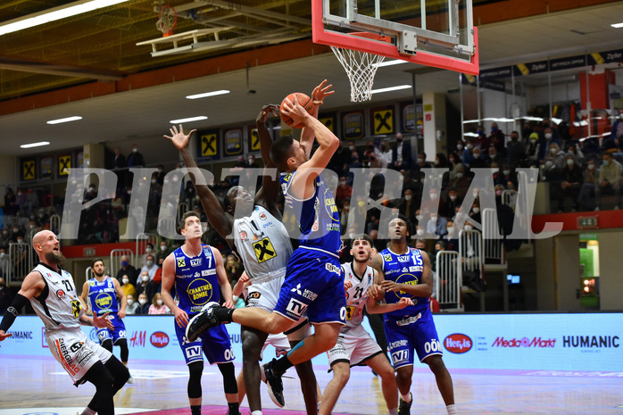 Basketball Superliga 2021/22, Grunddurchgang. 10.Runde Flyers Wels vs. Swans Gmunden Basketball Superliga 2021/22, Grunddurchgang. 10.Runde Flyers Wels vs. Swans Gmunden