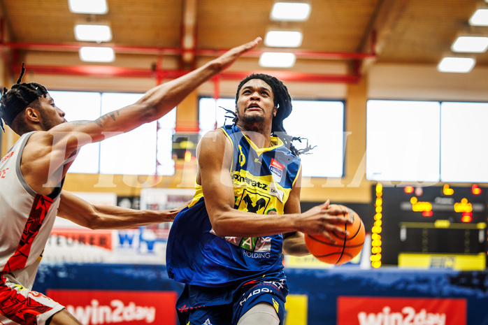 Basketball, win2day Basketball Superliga 2023/24, 10.Plazierungsrunde, Traiskirchen Lions, UBSC Graz, Jalen Shaw (6)