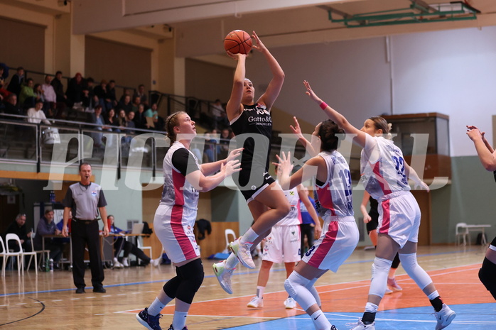 08.12.2022, Unionhalle A, Basketball Damen Superliga 2022/23, Grunddurchgang 2.Runde,  
UBSC-DBBC Graz vs. Basket Flames,  