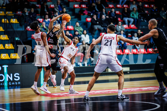 Basketball, Win2Day Superliga 2024/25, Grunddurchgang 20.Runde, BC Vienna, Kapfenberg Bulls, Lenny Benczak (4), Lautaro Lopez (10), Zac Owens (2) Basketball, Win2Day Superliga 2024/25, Grunddurchgang 20.Runde, BC Vienna, Kapfenberg Bulls, Lenny Benczak (4), Lautaro Lopez (10), Zac Owens (2)