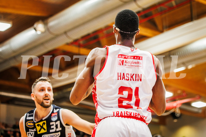 Basketball, win2day Basketball Superliga 2024/25, Grunddurchgang 9.Runde, Traiskirchen Lions, Gmunden Swans, Nelson Haskin (21)