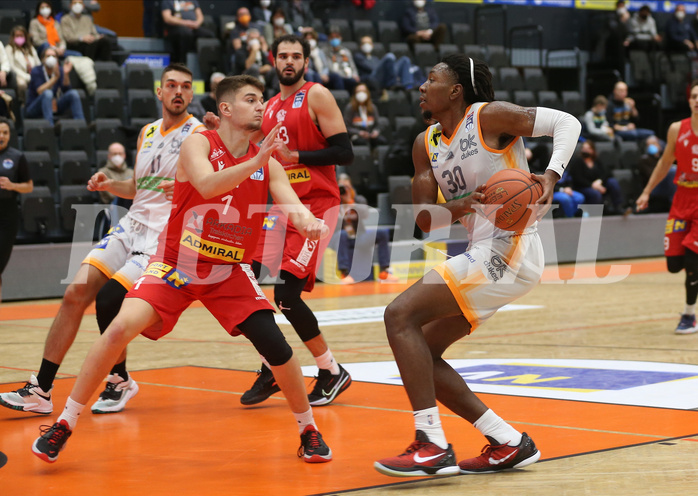 Basketball Superliga 2021/22, Grunddurchgang 9.Runde Klosterneuburg Dukes vs. Traiskirchen Lions


