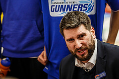 Basketball, Admiral Basketball Superliga 2019/20, Grunddurchgang 15.Runde, SKN St. Pölten Basketball, Oberwart Gunners, Horst Leitner (Coach)