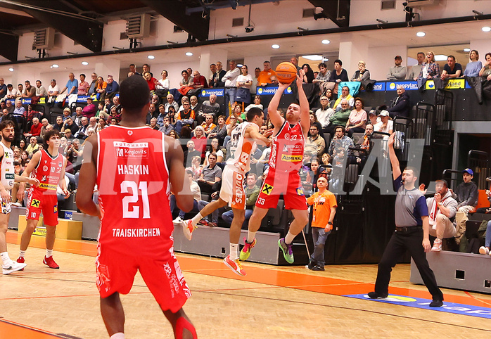 Basketball Superliga 2024/25, 6.Plazierungsrunde Klosterneuburg Dukes vs. TRaiskirchen Lions


