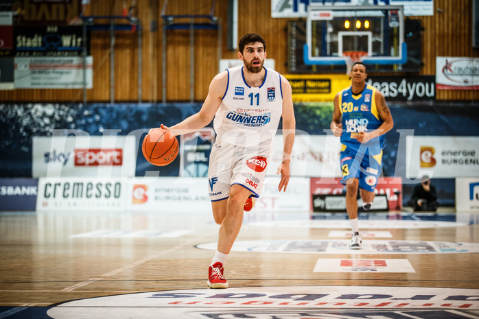 Basketball, bet-at-home Basketball Superliga 2021/22, Platzierungsrunde Spiel 4, Oberwart Gunners, SKN St. Pölten, Ioannis Chatzinikolas (11)